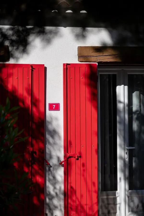 Hotel Les Volets Rouges - Cassis