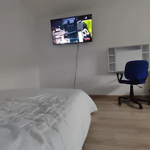 https://chambre-priv-dans-une-maison-avec-terrassejardin.lillehotels.org